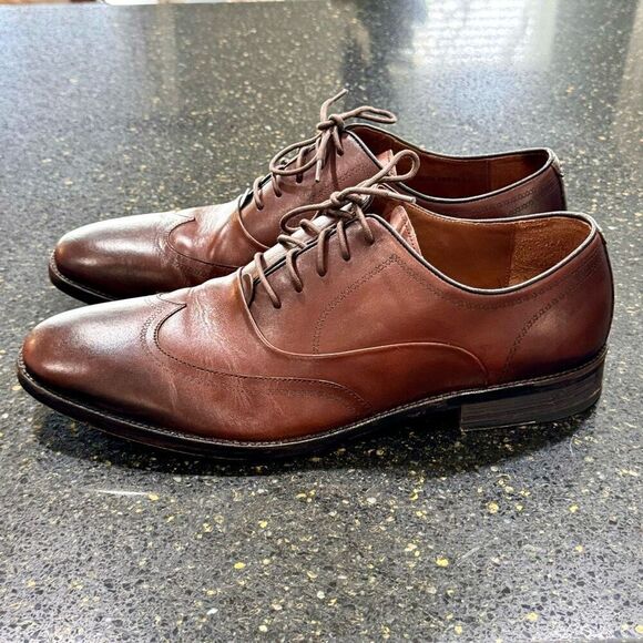 John Varvatos Luxe Brown Leather Wingtip Oxfords. size 11.5 main image 3